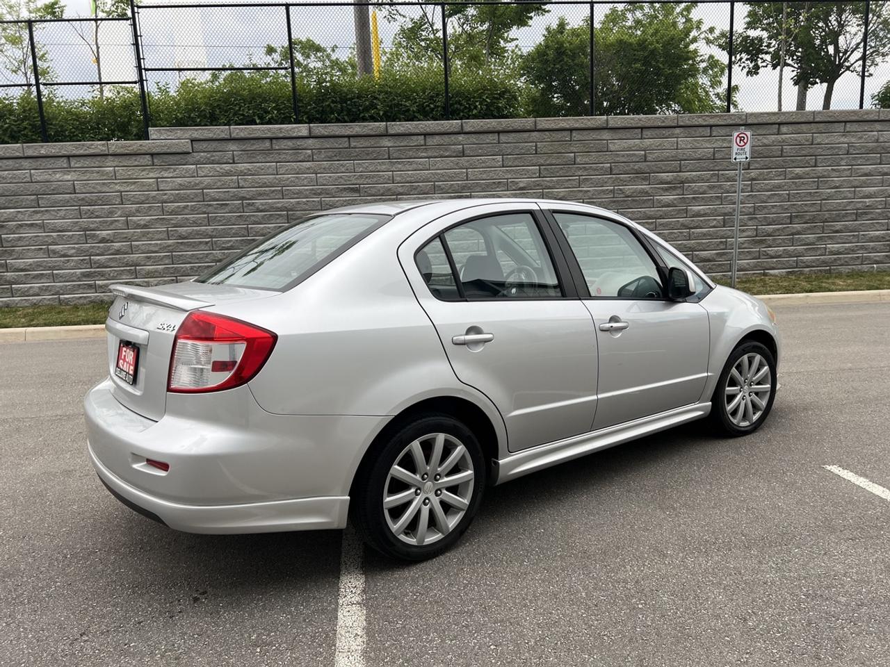 2010 Suzuki SX4 Sport Photo