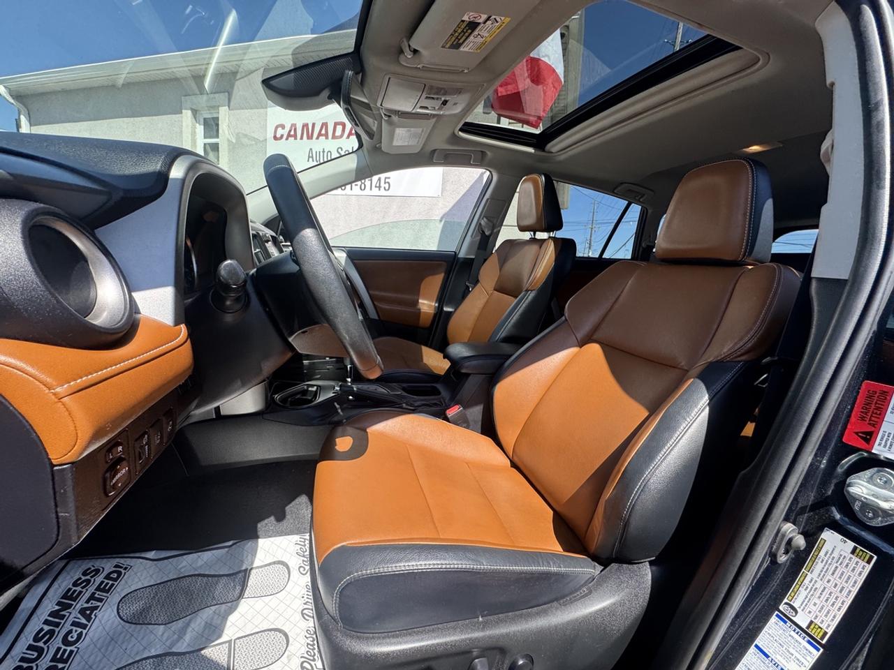 2017 Toyota RAV4 LIMITED AWD PLATINUM Photo