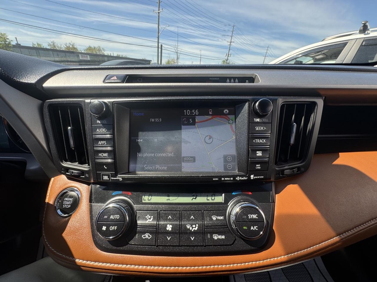 2017 Toyota RAV4 LIMITED AWD PLATINUM Photo