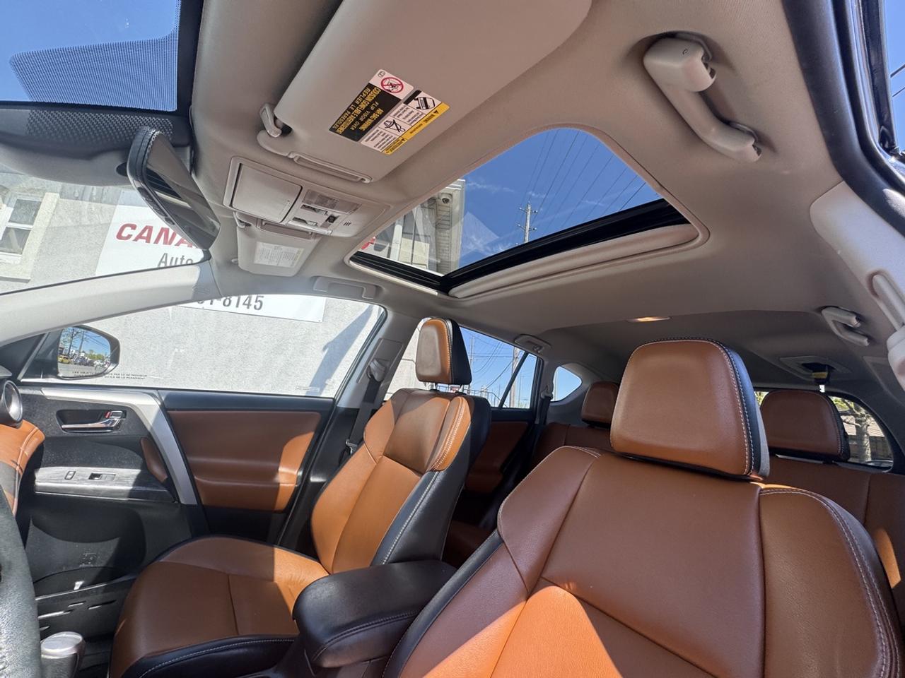 2017 Toyota RAV4 LIMITED AWD PLATINUM Photo