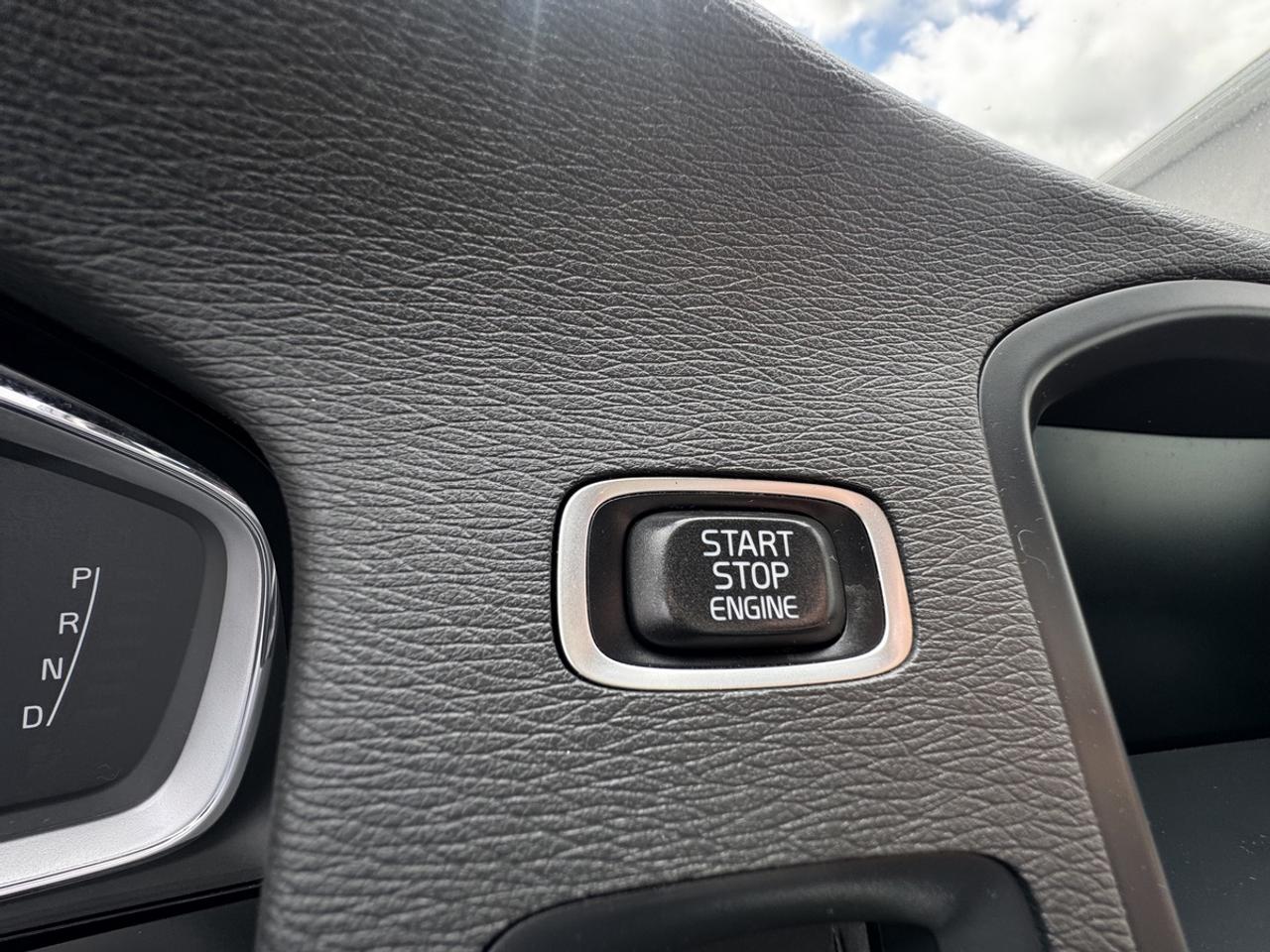 2018 Volvo V60 Dynamic Photo