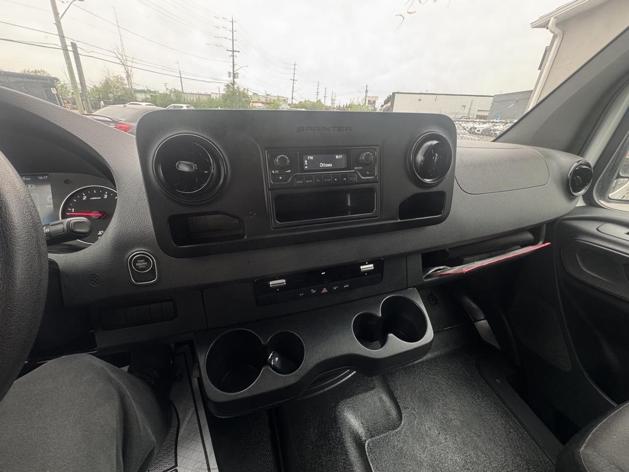 2024 Mercedes-Benz Sprinter 2500 Photo