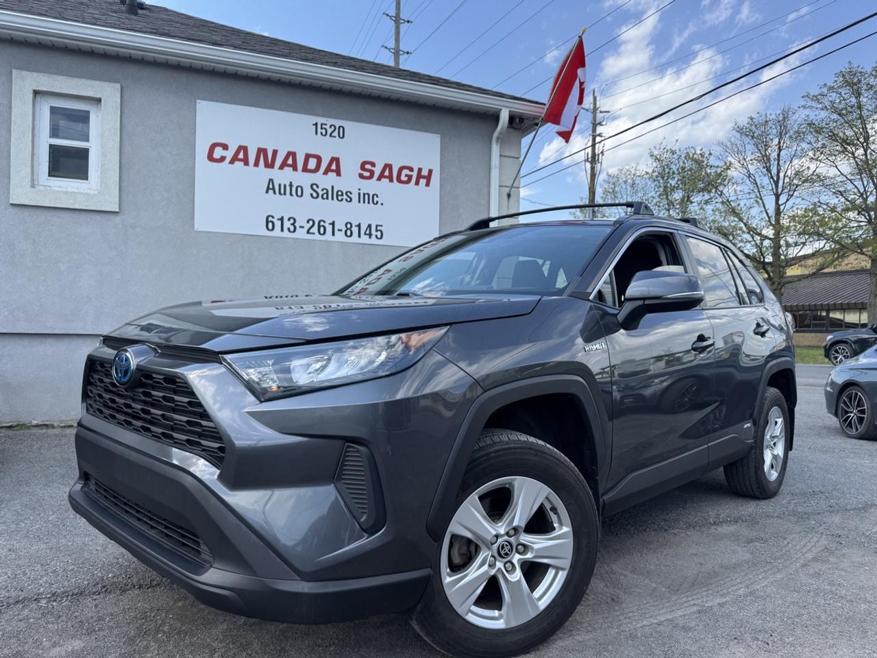 2021 Toyota RAV4 LE Hybrid AWD Photo