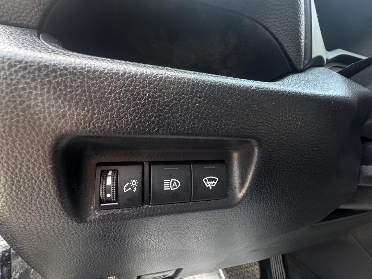 2021 Toyota RAV4 LE Hybrid AWD Photo