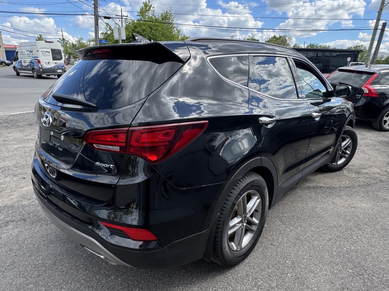 2017 Hyundai Santa Fe Sport Sport Premium Photo3