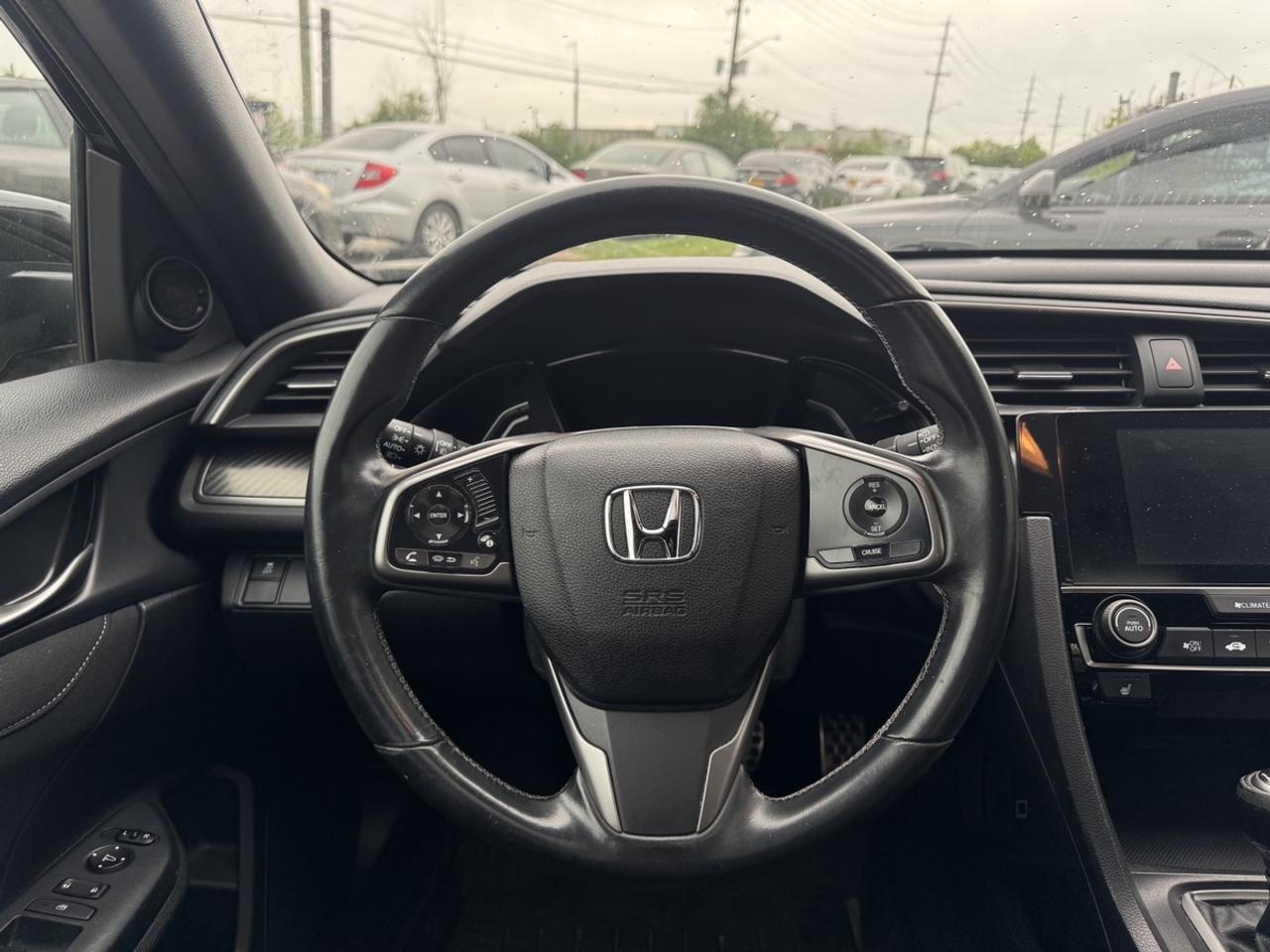 2018 Honda Civic Sport Photo