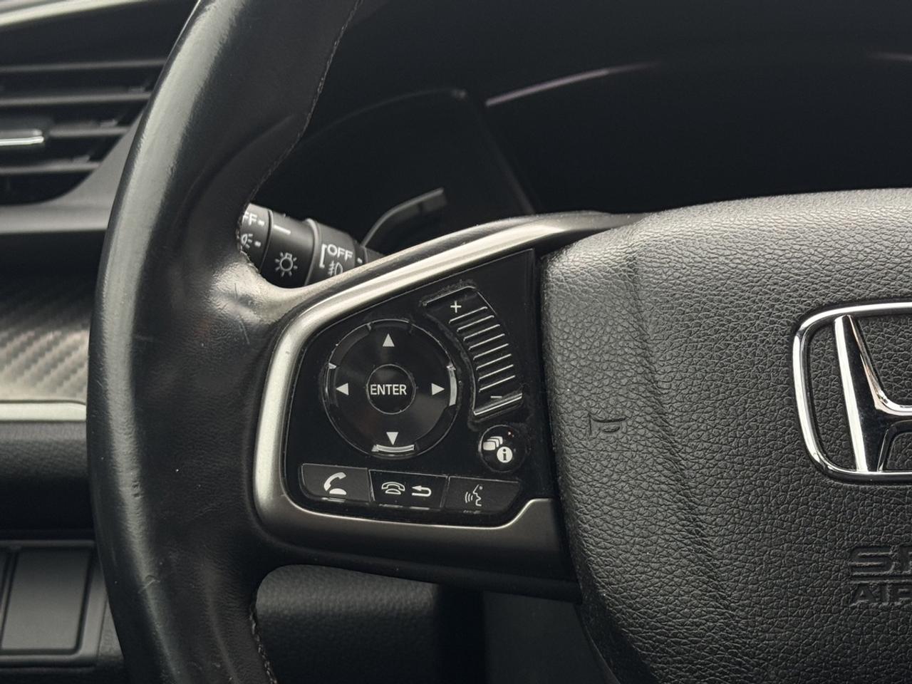 2018 Honda Civic Sport Photo