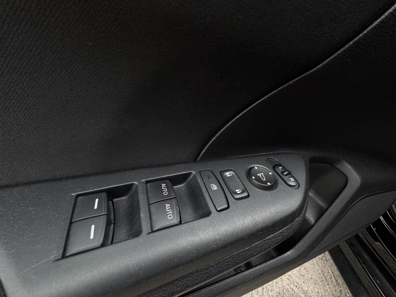 2018 Honda Civic Sport Photo