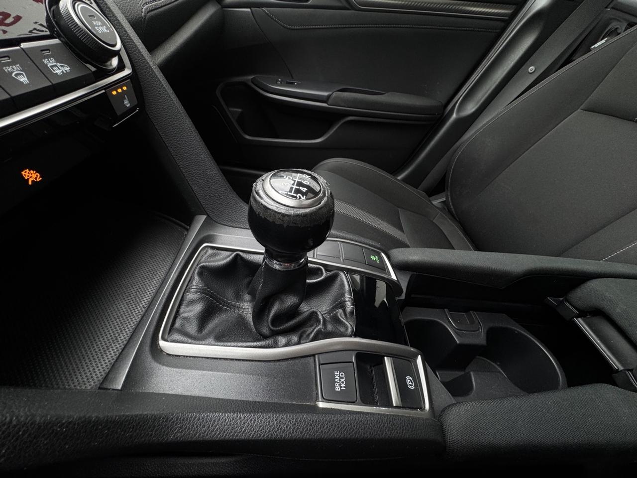 2018 Honda Civic Sport Photo