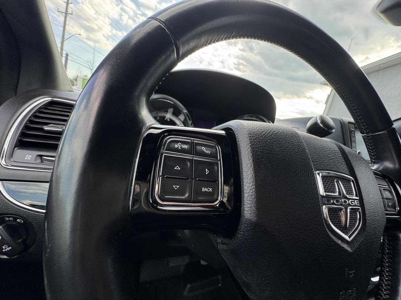 2019 Dodge Grand Caravan SXT Photo