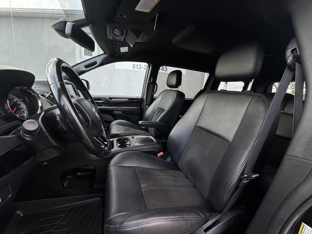 2019 Dodge Grand Caravan SXT Photo