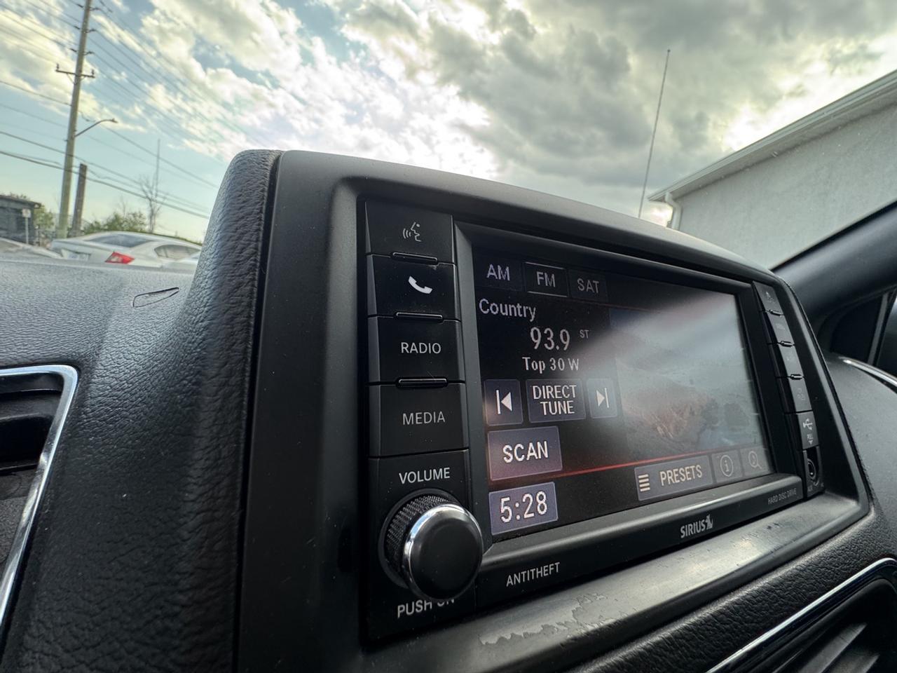 2019 Dodge Grand Caravan SXT Photo
