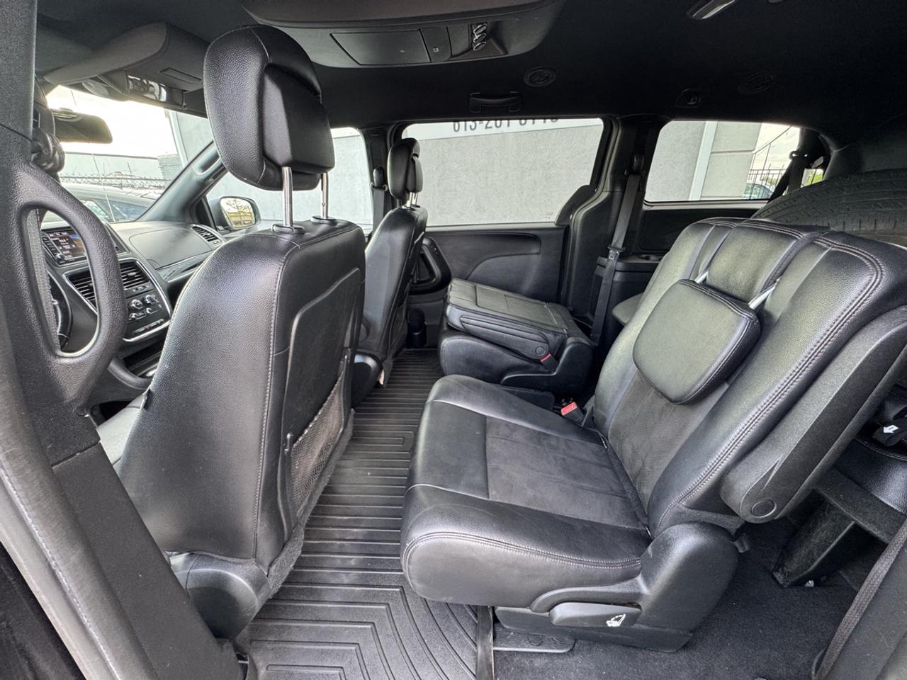 2019 Dodge Grand Caravan SXT Photo
