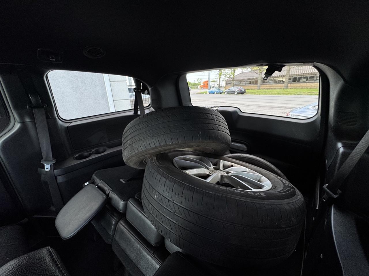 2019 Dodge Grand Caravan SXT Photo