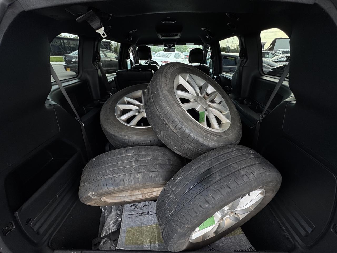 2019 Dodge Grand Caravan SXT Photo