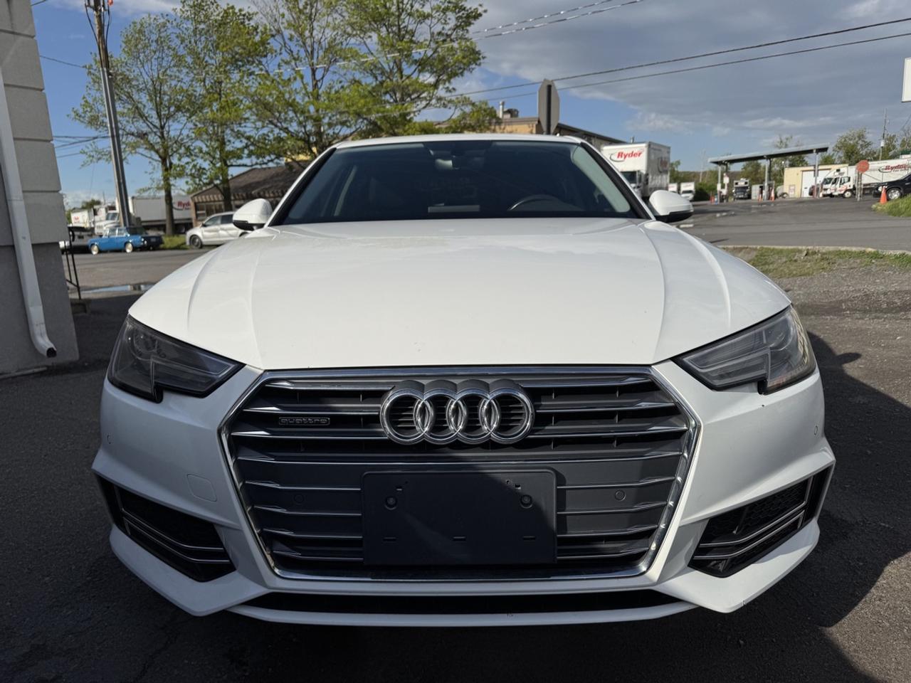 2018 Audi A4 Premium Photo