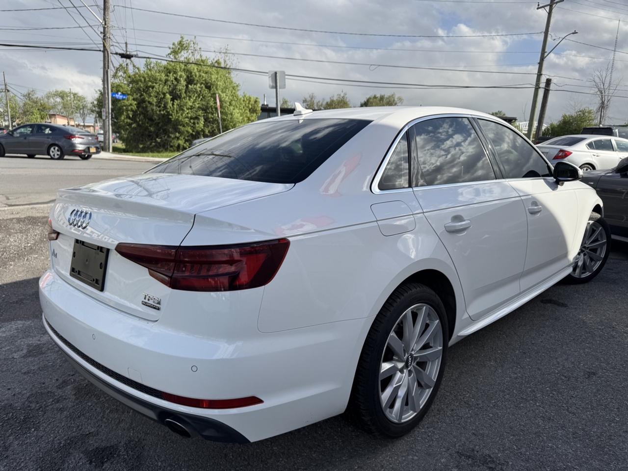 2018 Audi A4 Premium Photo3