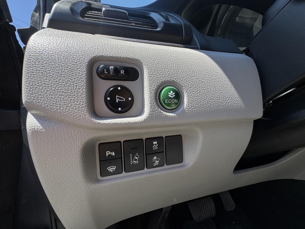 2017 Honda Pilot EX L Photo