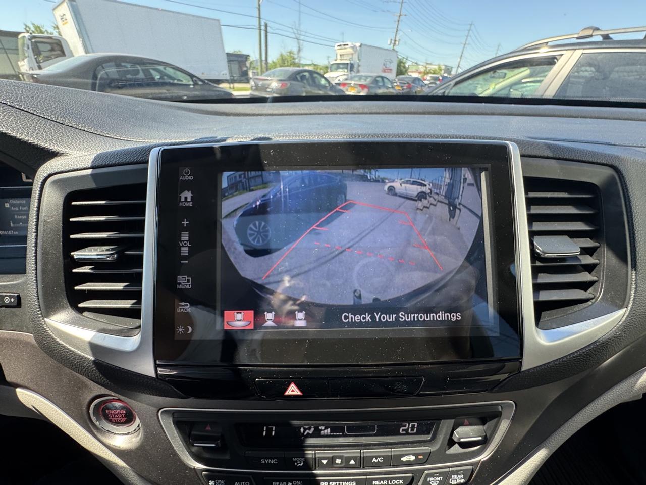 2017 Honda Pilot EX L Photo