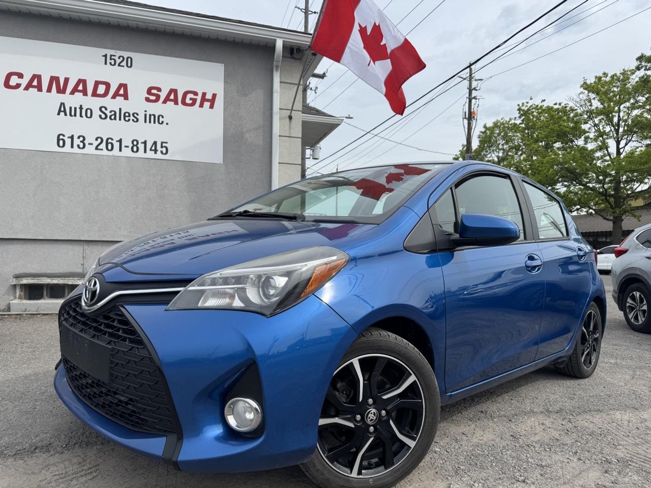 2016 Toyota Yaris SE Photo0