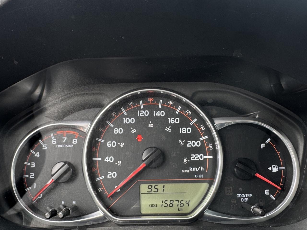 2016 Toyota Yaris SE Photo