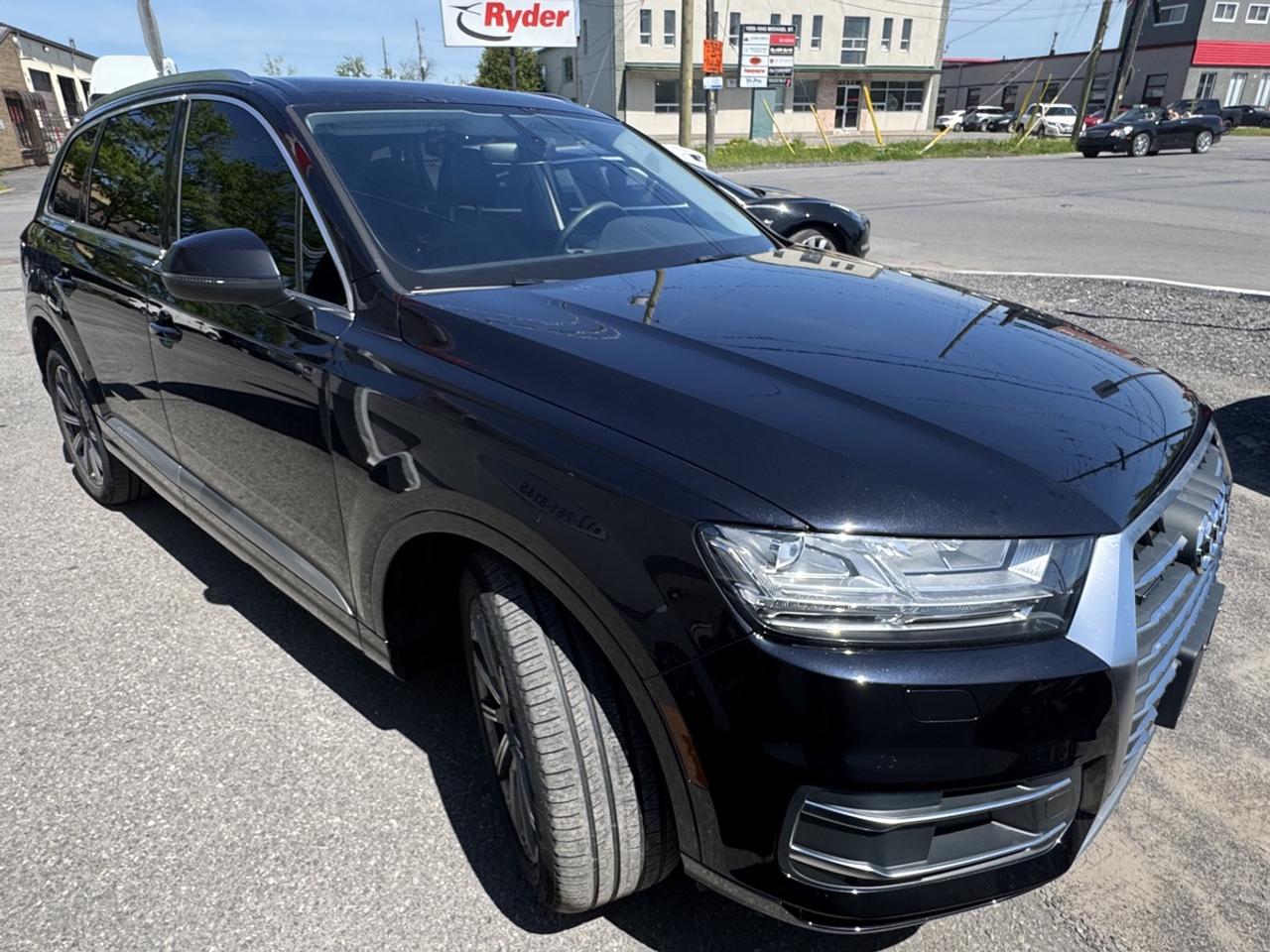 2017 Audi Q7  Photo2