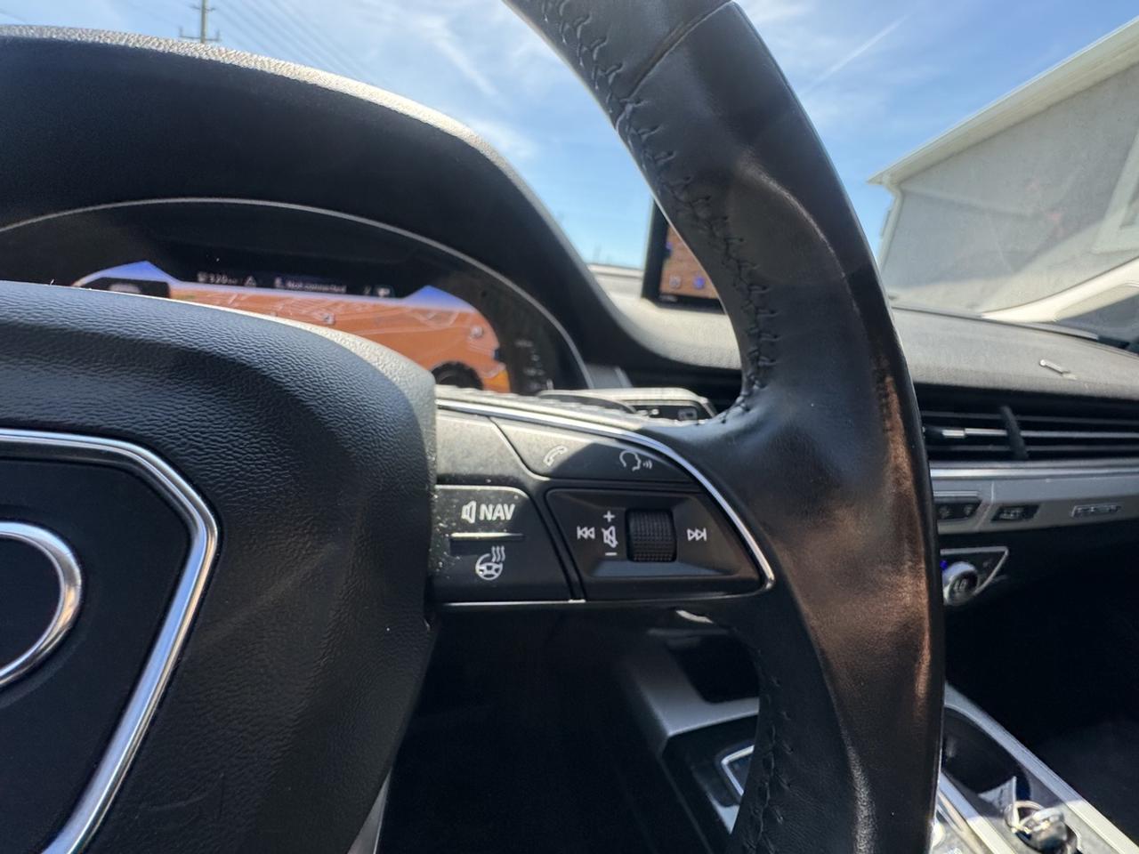 2017 Audi Q7  Photo
