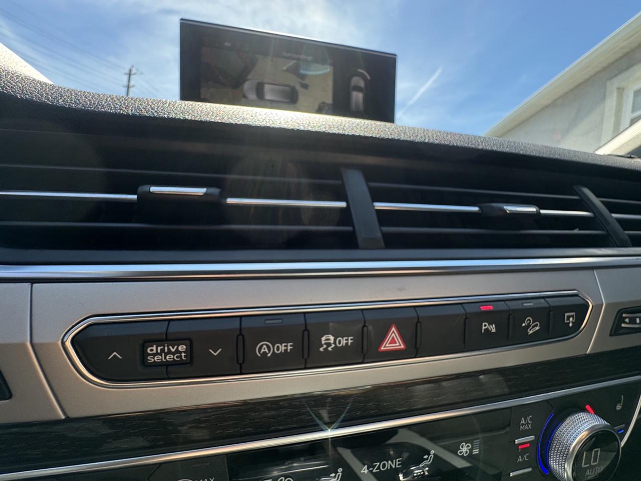 2017 Audi Q7  Photo
