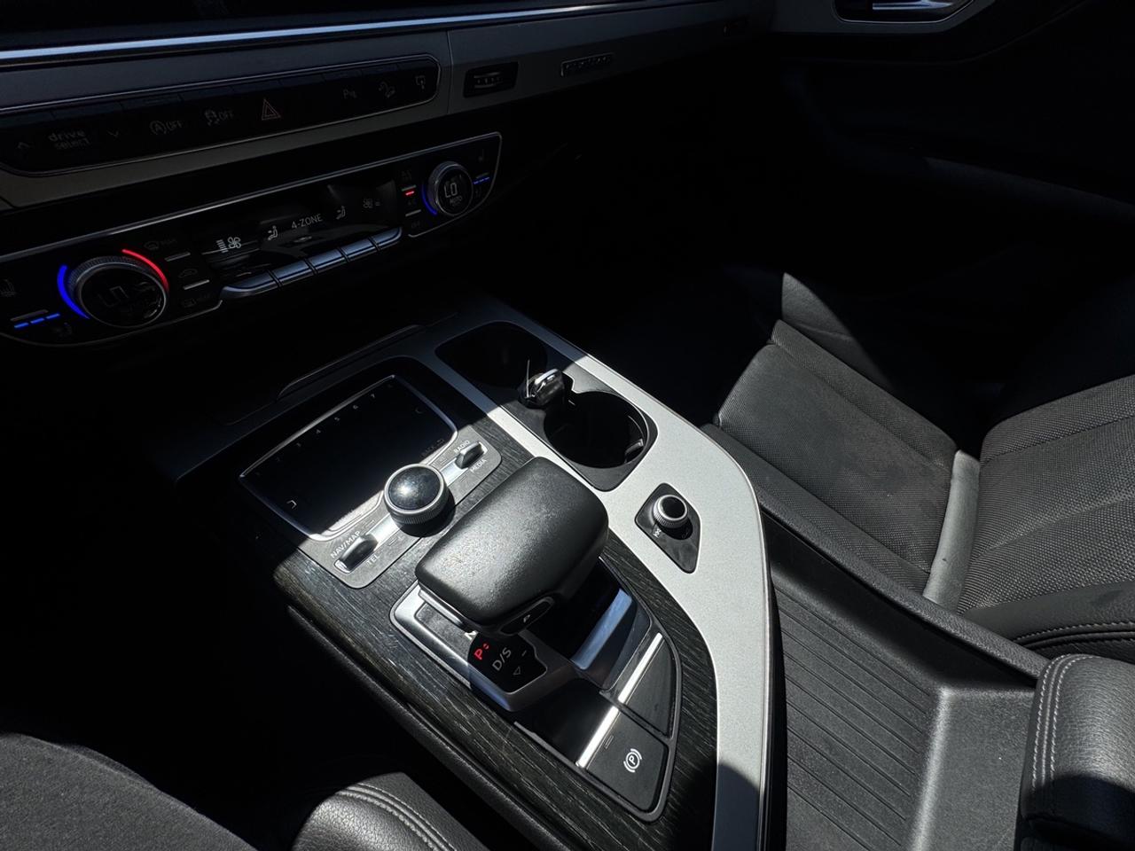 2017 Audi Q7  Photo