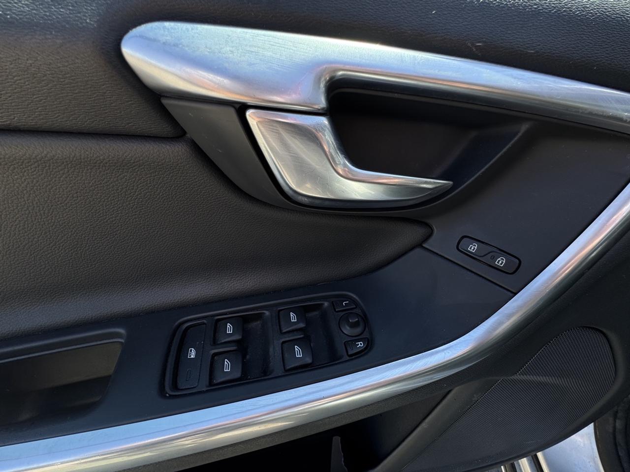 2016 Volvo S60 Premier Photo