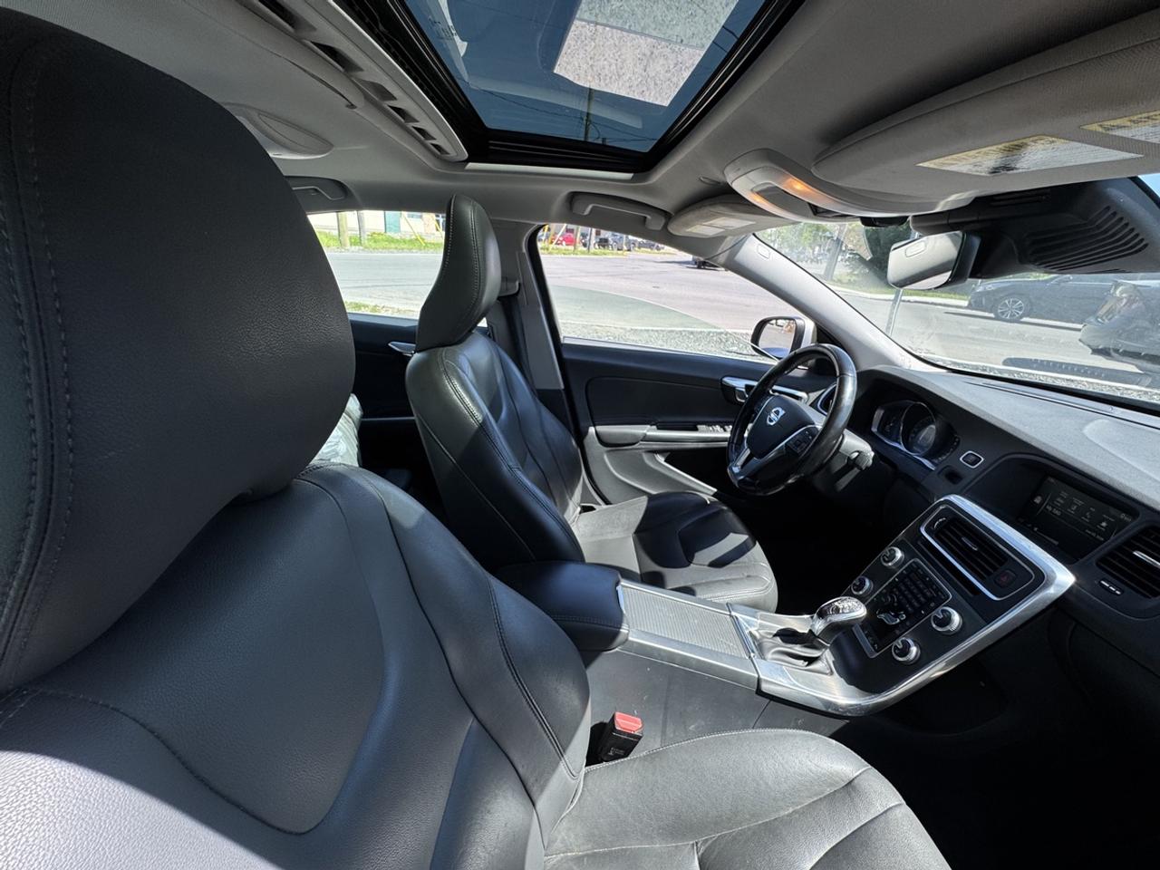2016 Volvo S60 Premier Photo