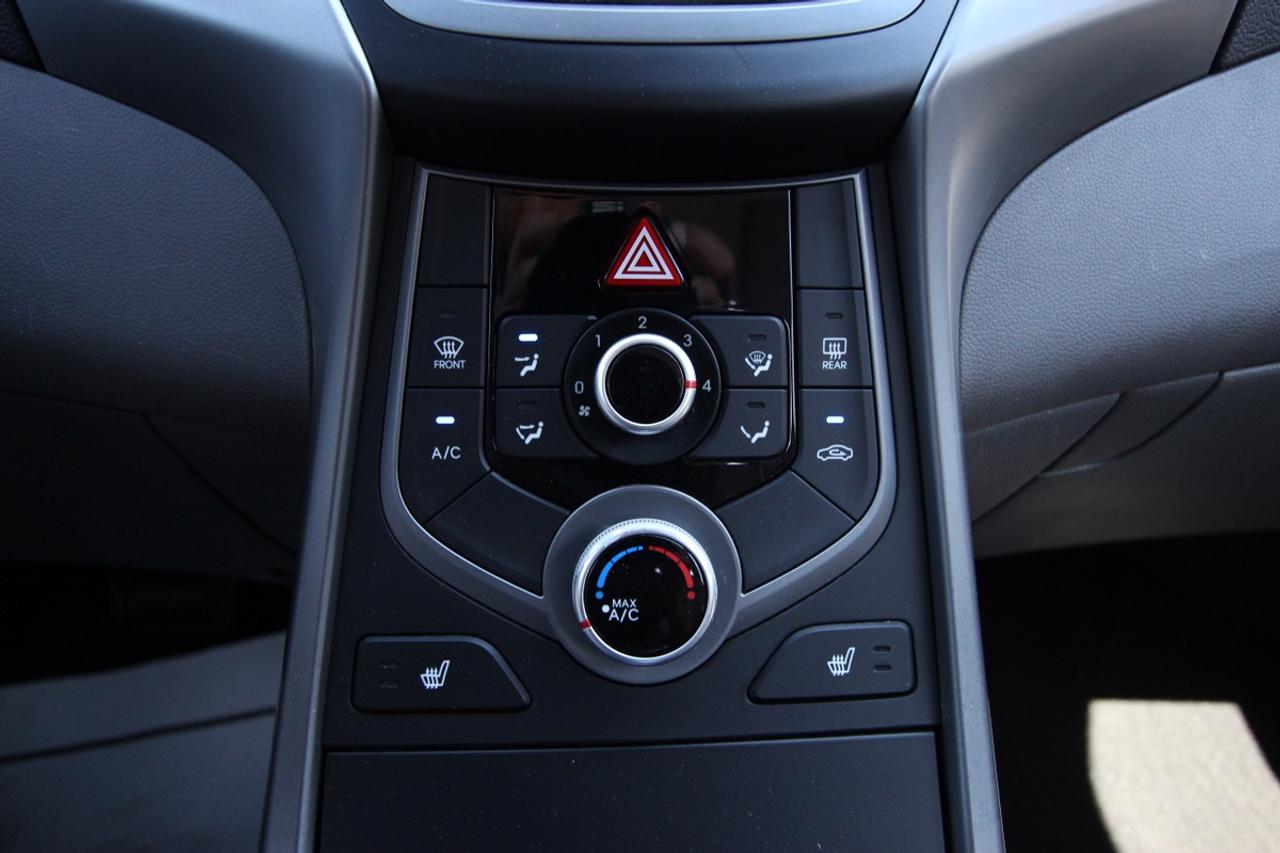 2014 Hyundai Elantra Limited Photo