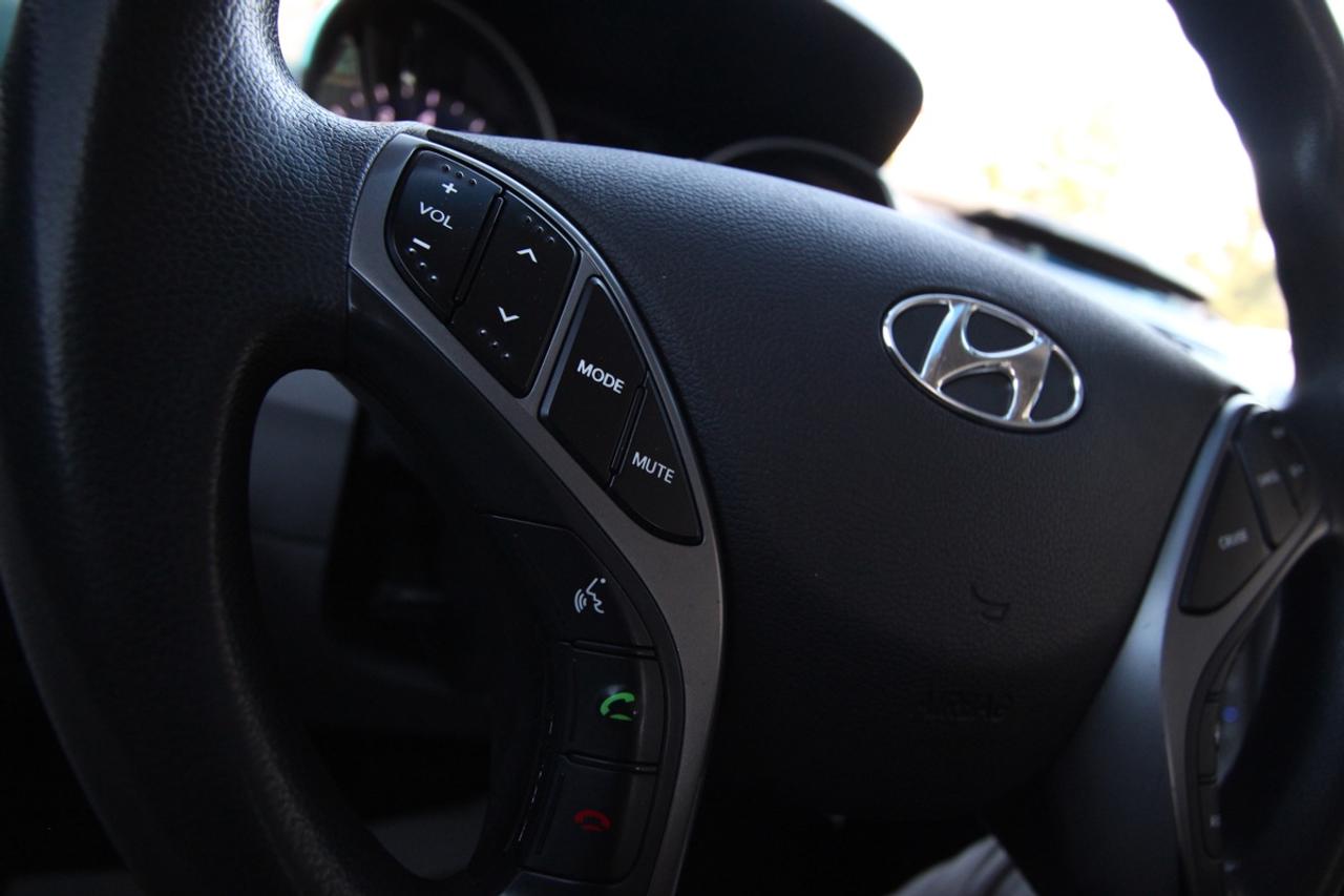 2014 Hyundai Elantra Limited Photo