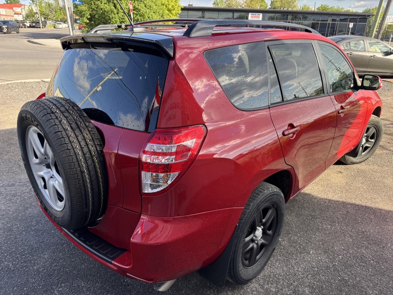 2011 Toyota RAV4 BASE Photo