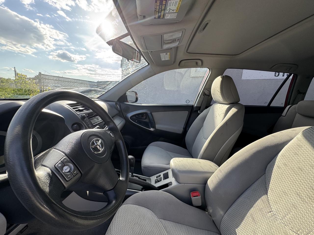 2011 Toyota RAV4 BASE Photo