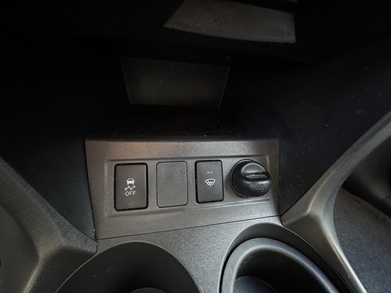 2011 Toyota RAV4 BASE Photo