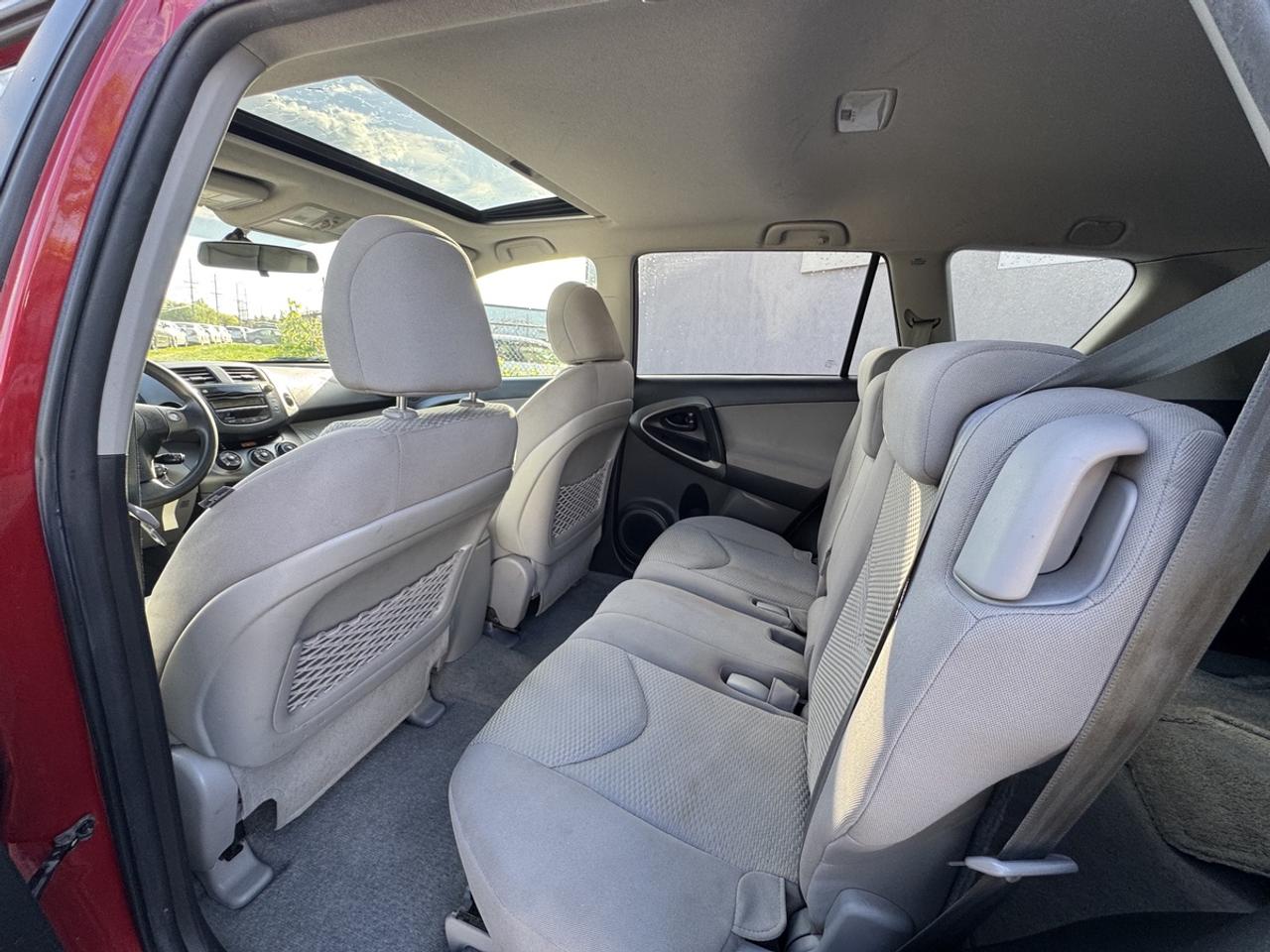 2011 Toyota RAV4 BASE Photo