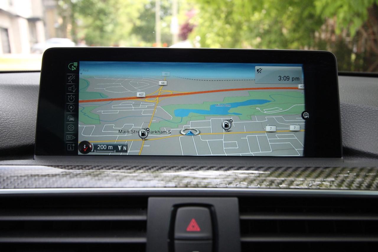 2016 BMW M4 - NO ACCIDENTS, ONTARIO REGISTERED Photo