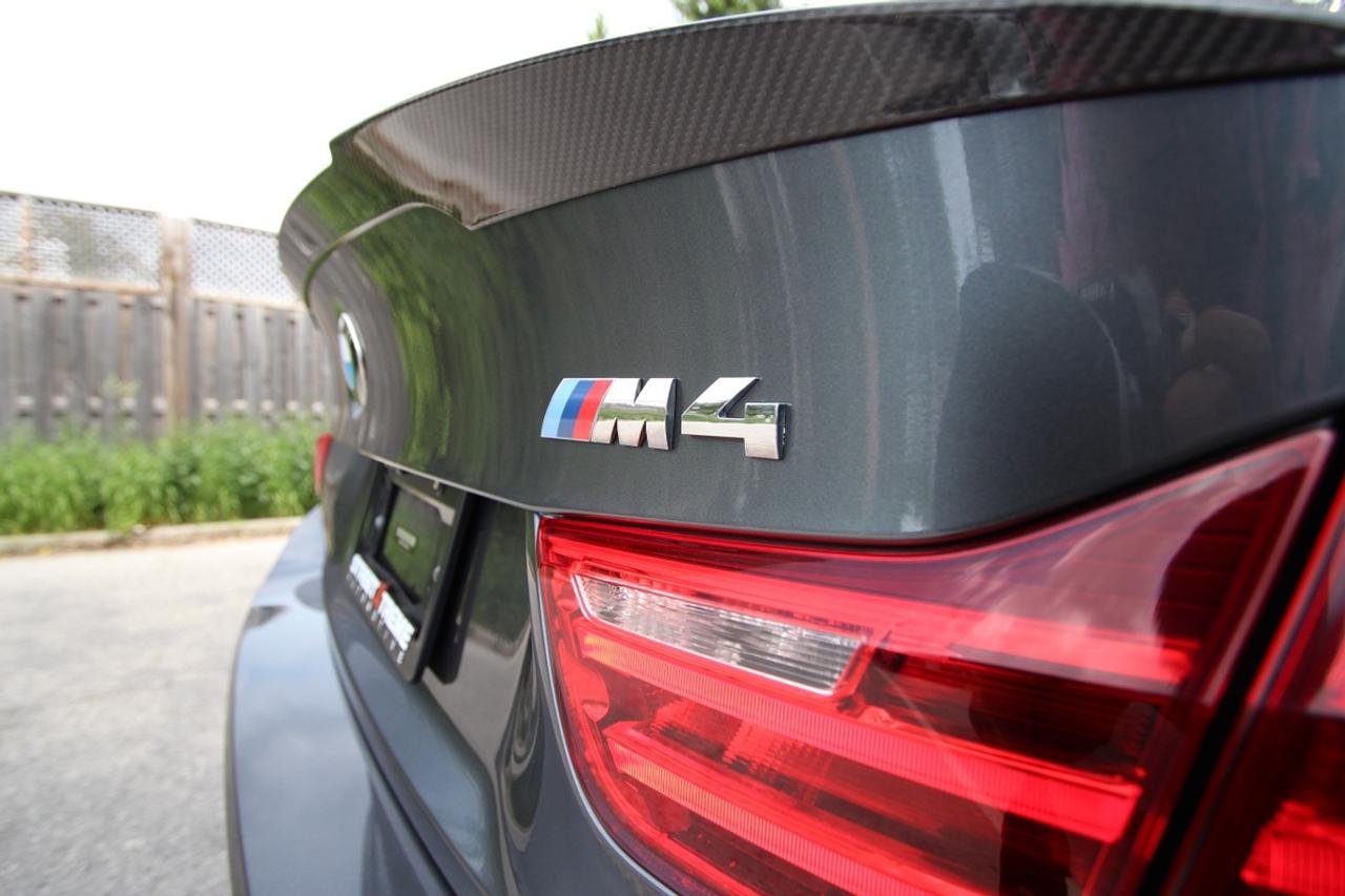 2016 BMW M4 - NO ACCIDENTS, ONTARIO REGISTERED Photo