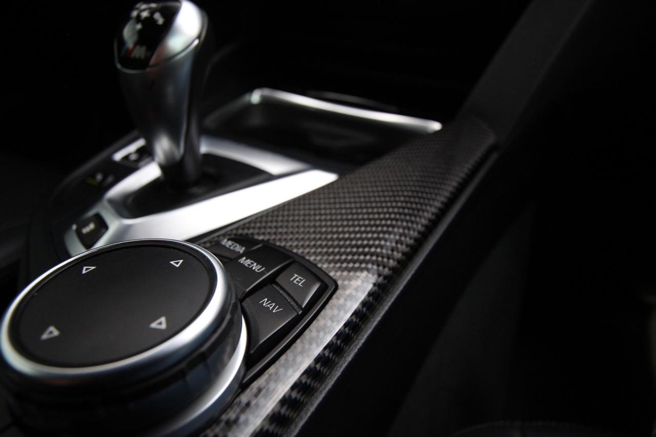 2016 BMW M4 - NO ACCIDENTS, ONTARIO REGISTERED Photo