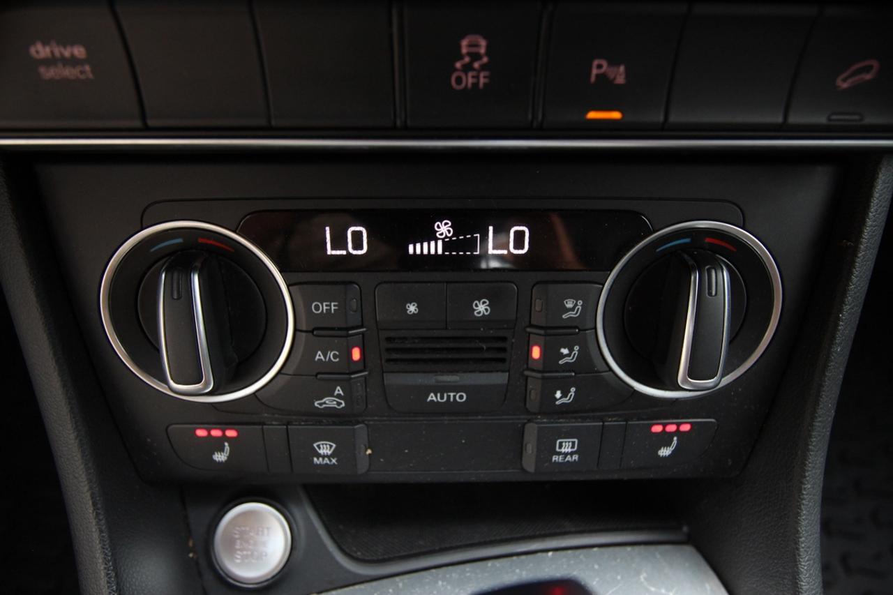 2017 Audi Q3 Premium Plus - NO ACCIDENTS ONTARIO REGISTERED Photo