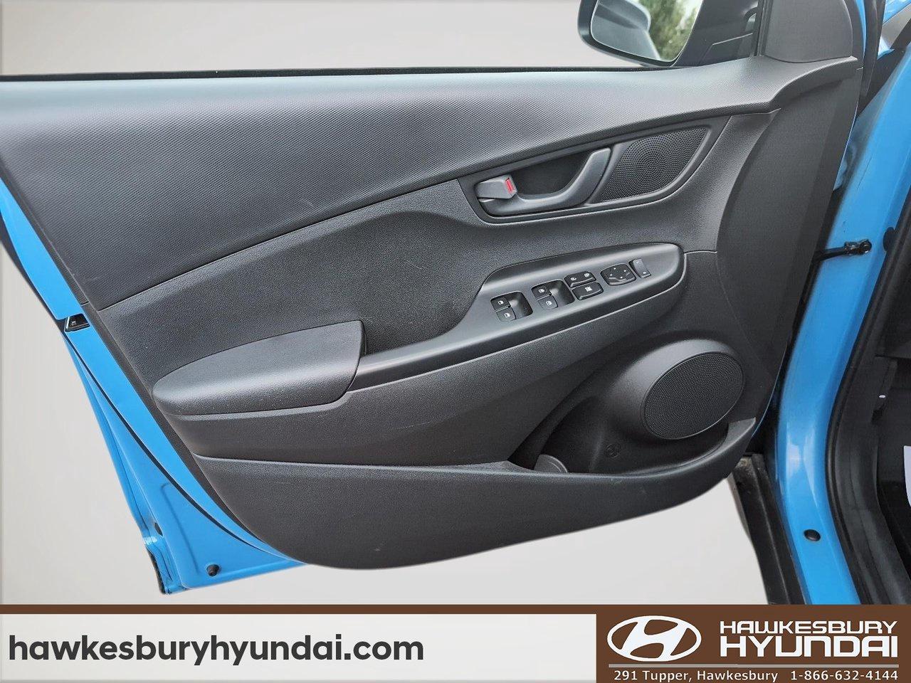 2022 Hyundai KONA Preferred Photo
