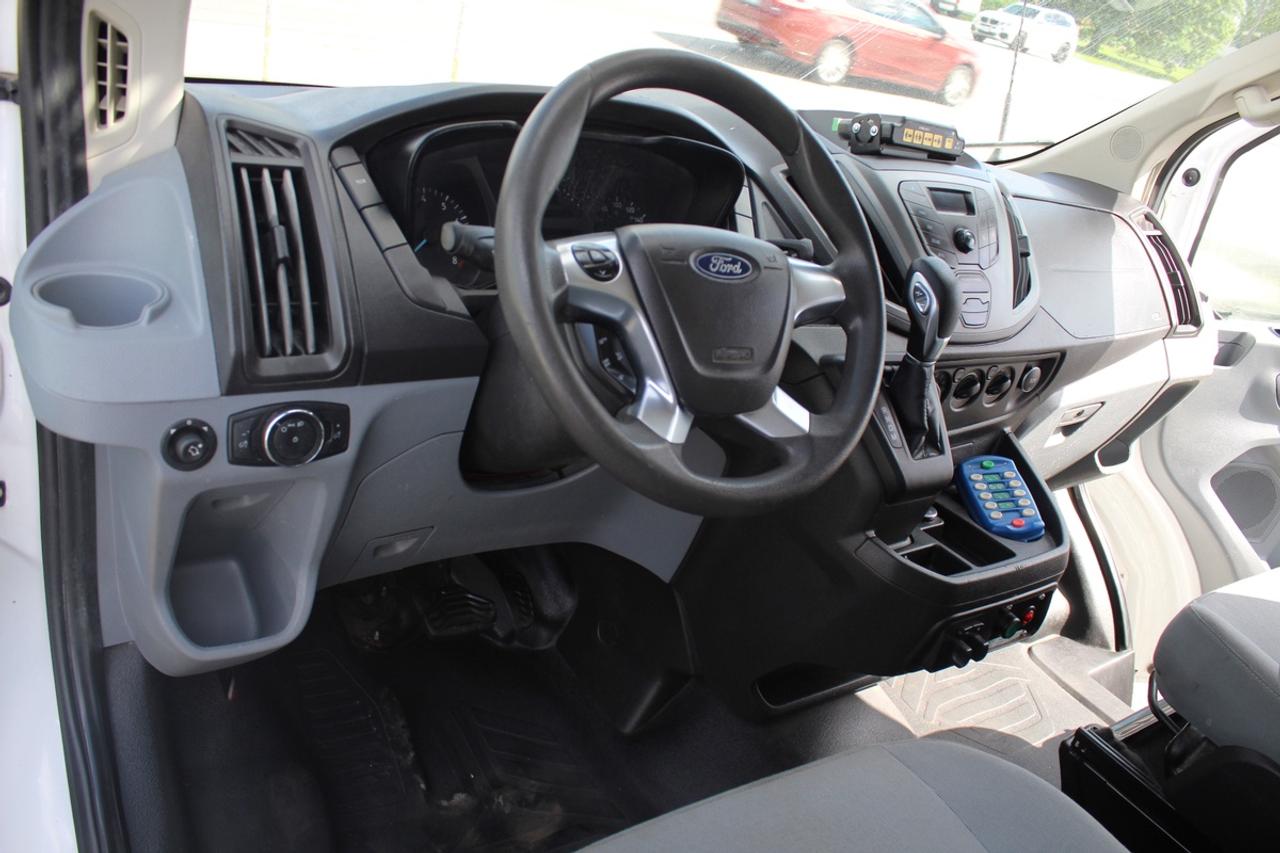2018 Ford Transit T 350 Service Bucket Truck Ladder van Photo