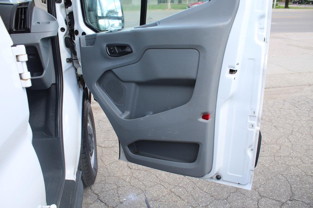2018 Ford Transit T 350 Service Bucket Truck Ladder van Photo