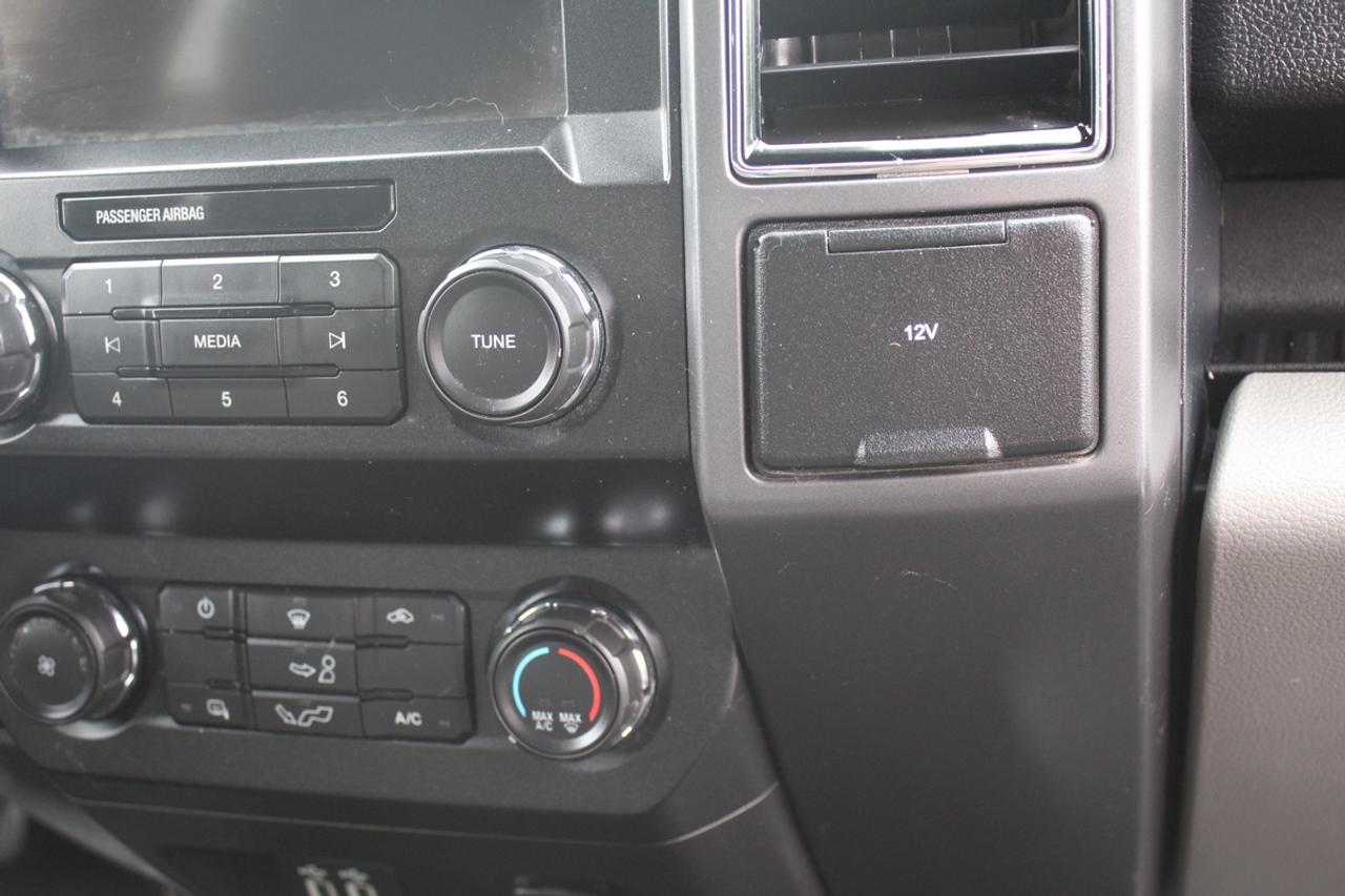 2019 Ford F-150 XLT4WD 8ft 3.5L Ecoboost Extended cab Photo