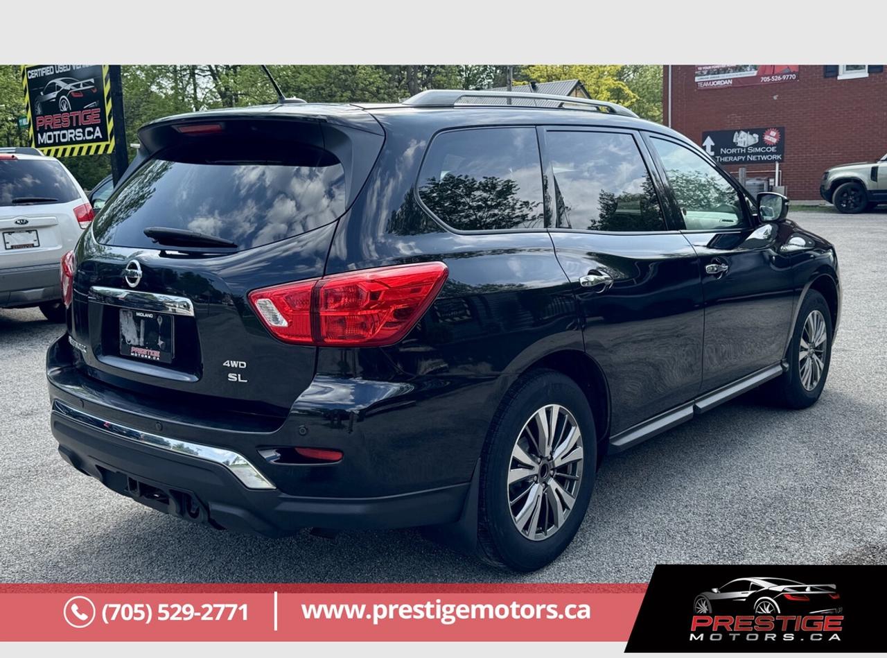 2018 Nissan Pathfinder SL Photo4