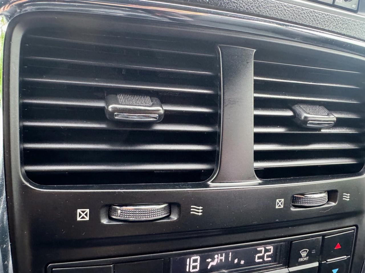 2019 Dodge Grand Caravan GT Photo