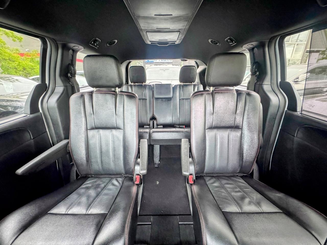2019 Dodge Grand Caravan GT Photo