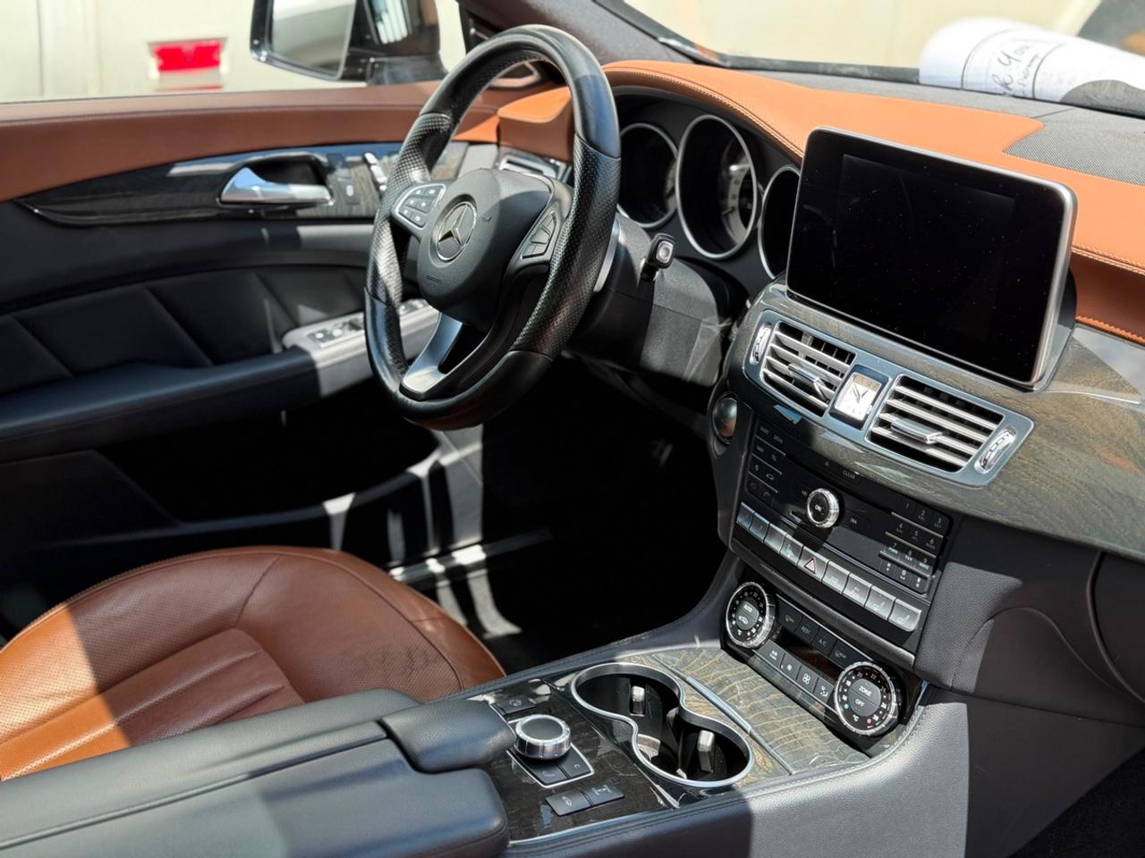 2017 Mercedes-Benz CLS-Class CLS550|AMG PCKG|DISTRONIC+ Photo