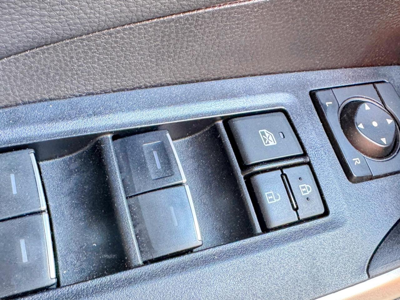 2024 Toyota RAV4 XSE Photo